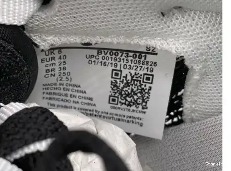 sacai Nike Black Vaporwaffle CV1363-001 White 0703